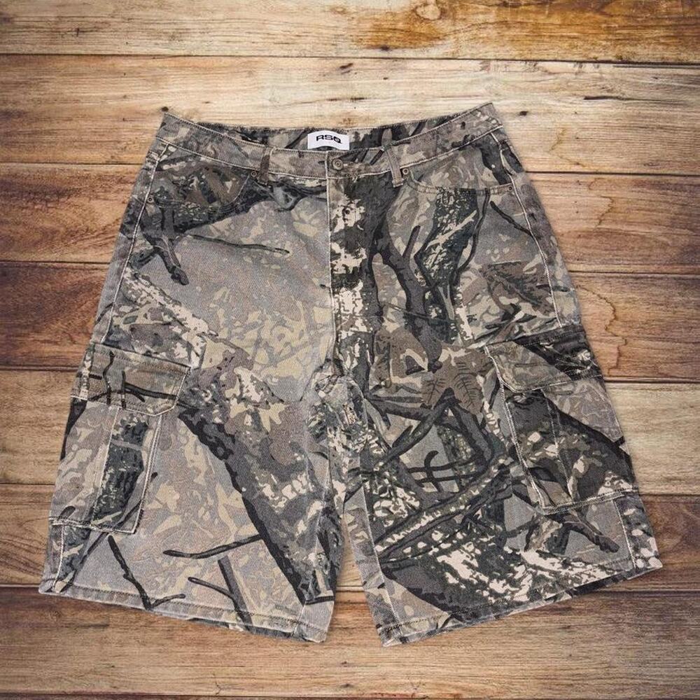 Rsq camo cargo jorts in